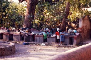 san-miguel-women-washing-clothes-in-city-basins