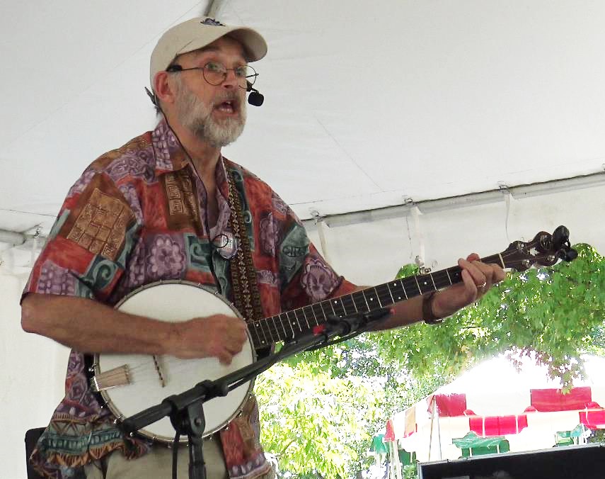 NC FolkFest banjo 1